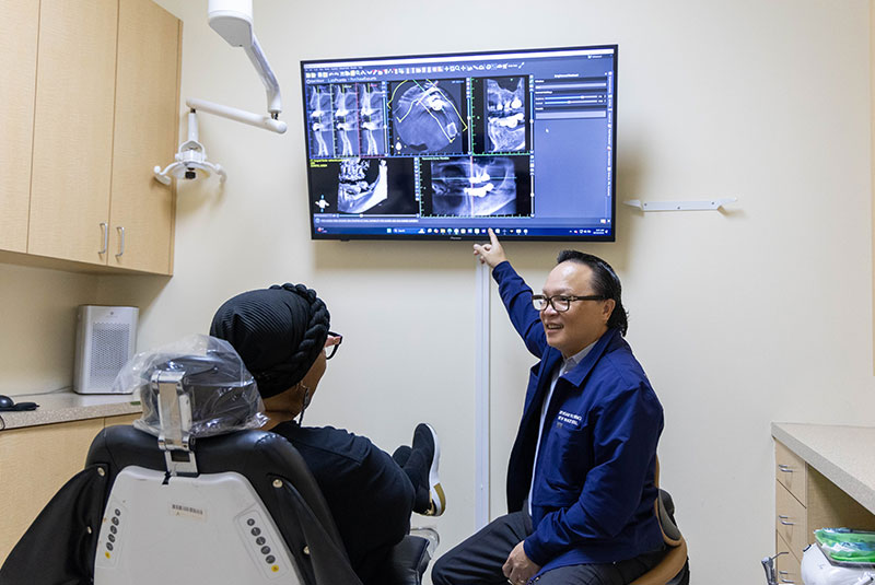 Dr. Truong consulting patient